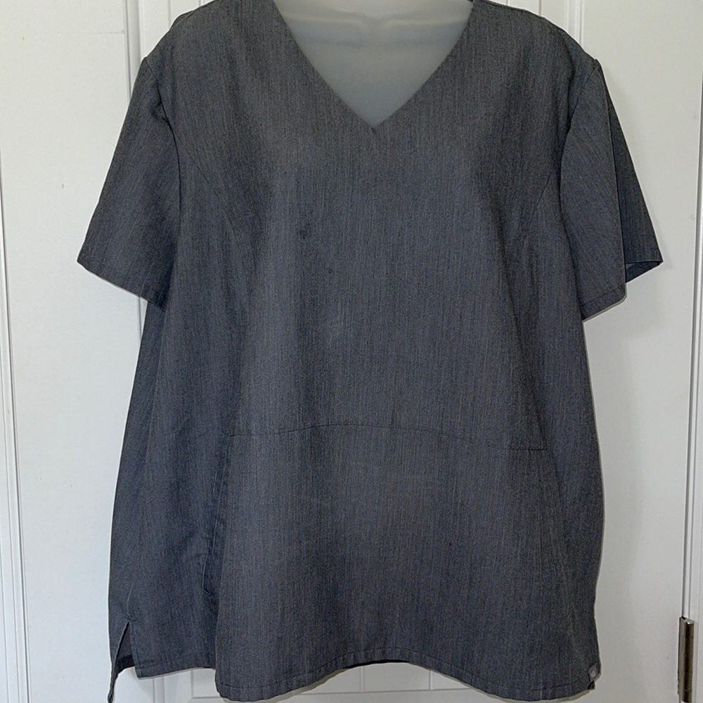 FIGS Grey Scrub Top. Size XXL